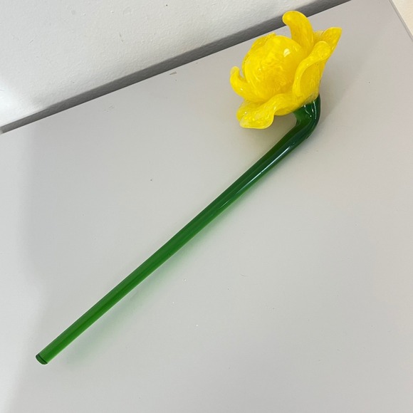 Long Stem Glass‎ Daffodil Yellow Green 10" - Picture 3 of 4